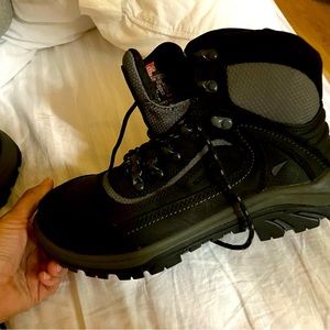 Steel Toe Redwing female boots size 8